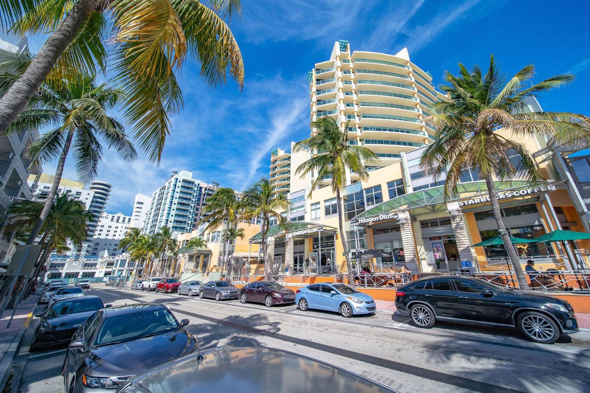 Ocean Drive Deco Apt W/2 Queen Beds, Steps 2 Beach Маями Бийч Екстериор снимка