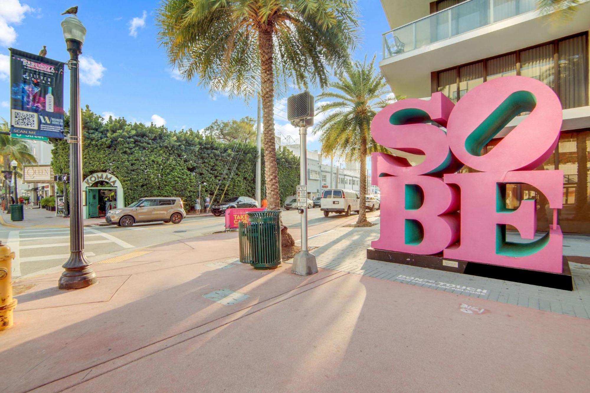 Ocean Drive Deco Apt W/2 Queen Beds, Steps 2 Beach Маями Бийч Екстериор снимка